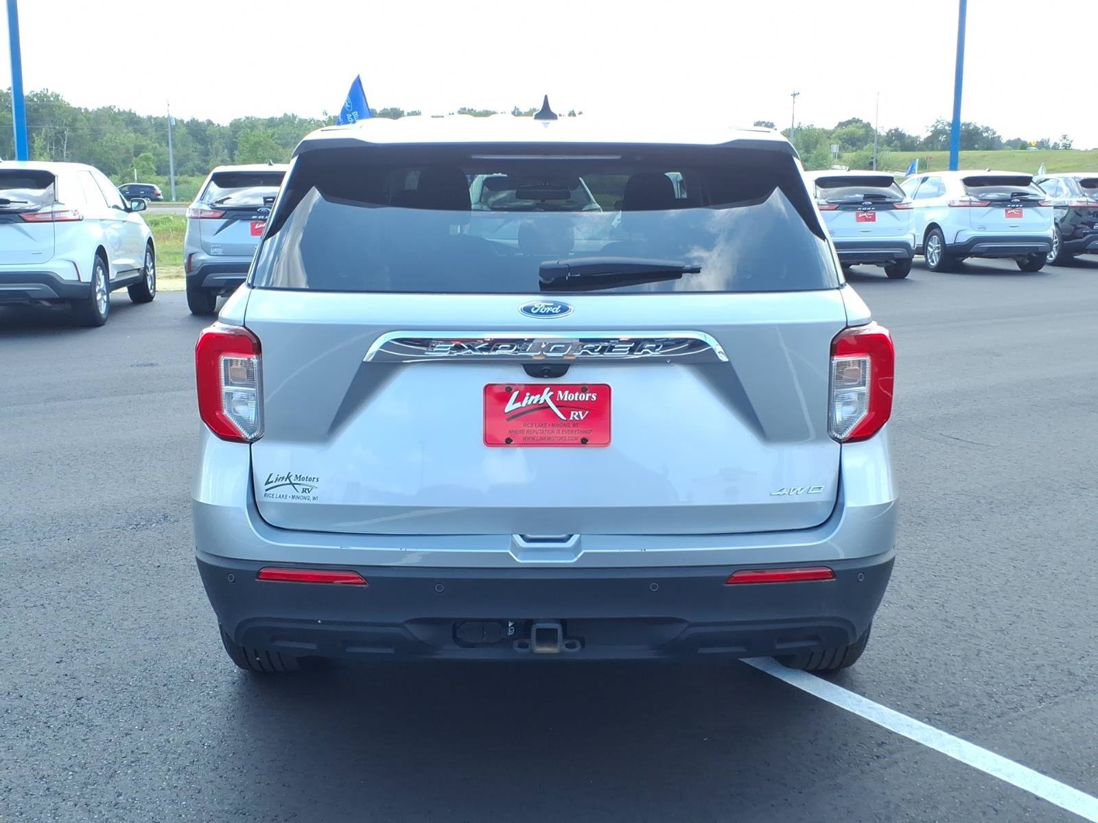 Certified 2021 Ford Explorer 4WD w/ Class III Trailer Tow Package image 4
