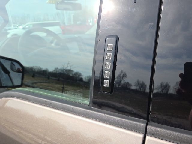 Certified 2019 Ford F150 XLT w/ Equipment Group 302A Luxury image 20