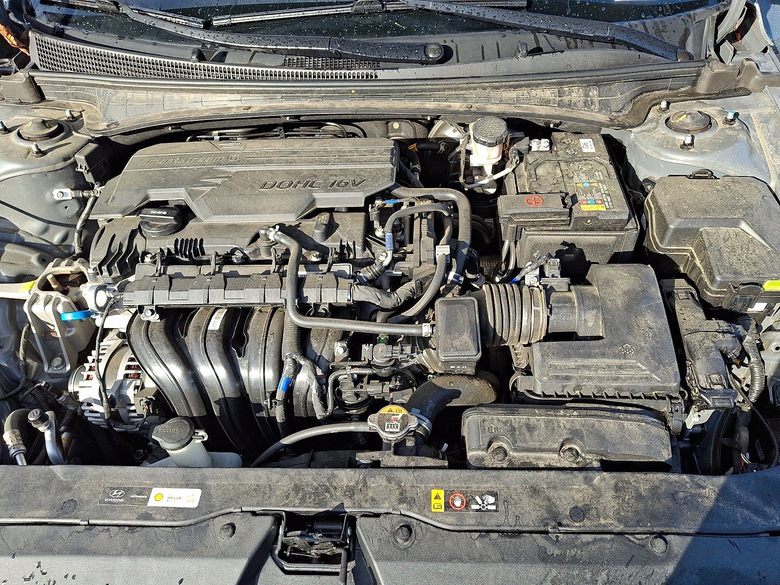 Used 2025 Hyundai Elantra SEL FWD image 27