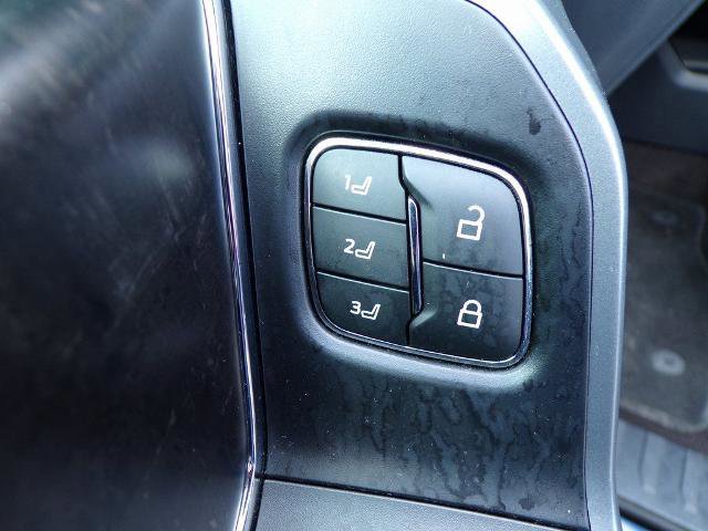 Certified 2022 Ford F150 Lariat w/ Equipment Group 502A High image 17