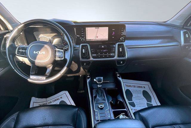 Used 2022 Kia Sorento S w/ Panoramic Sunroof Package image 18