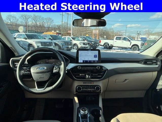 Certified 2022 Ford Escape SEL image 10