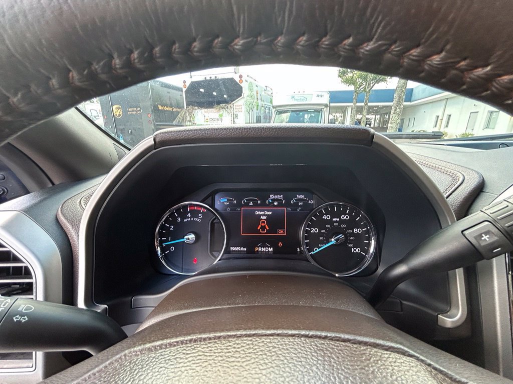 Certified 2022 Ford F350 King Ranch w/ King Ranch Ultimate Package AWD/4WD image 46