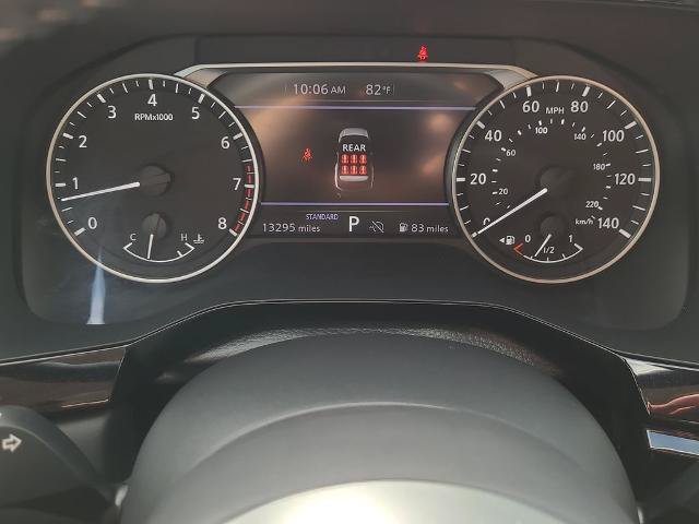 Used 2025 Nissan Pathfinder SV FWD image 6