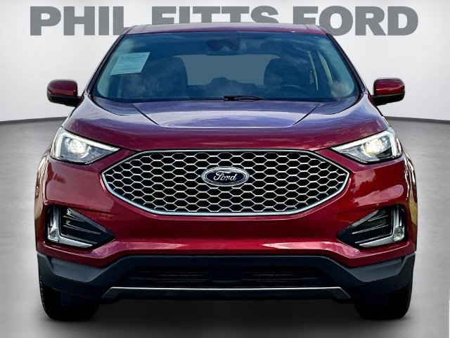 Certified 2024 Ford Edge SEL w/ Convenience Package AWD/4WD image 2