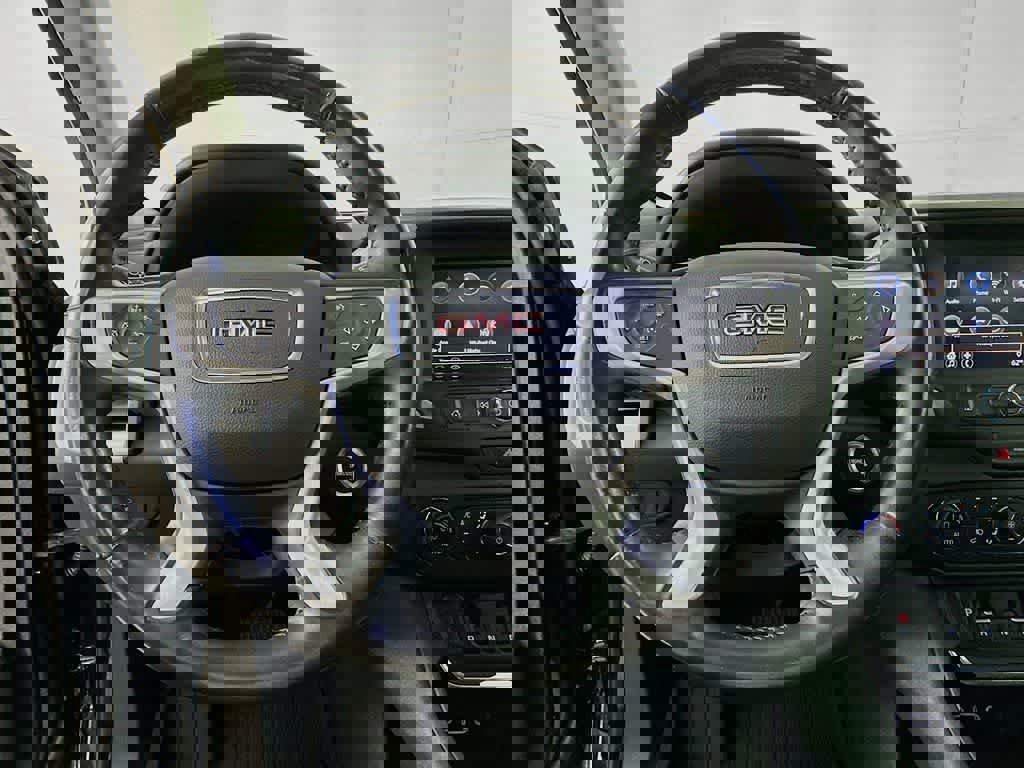 Used 2021 GMC Terrain SLE w/ Driver Convenience Package image 16