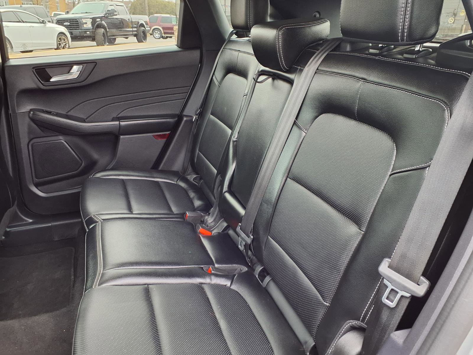 Certified 2022 Ford Escape SEL image 9