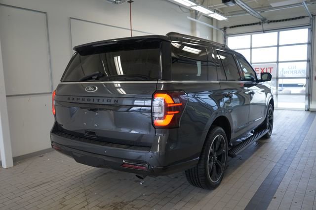 Certified 2022 Ford Expedition Limited AWD/4WD image 16