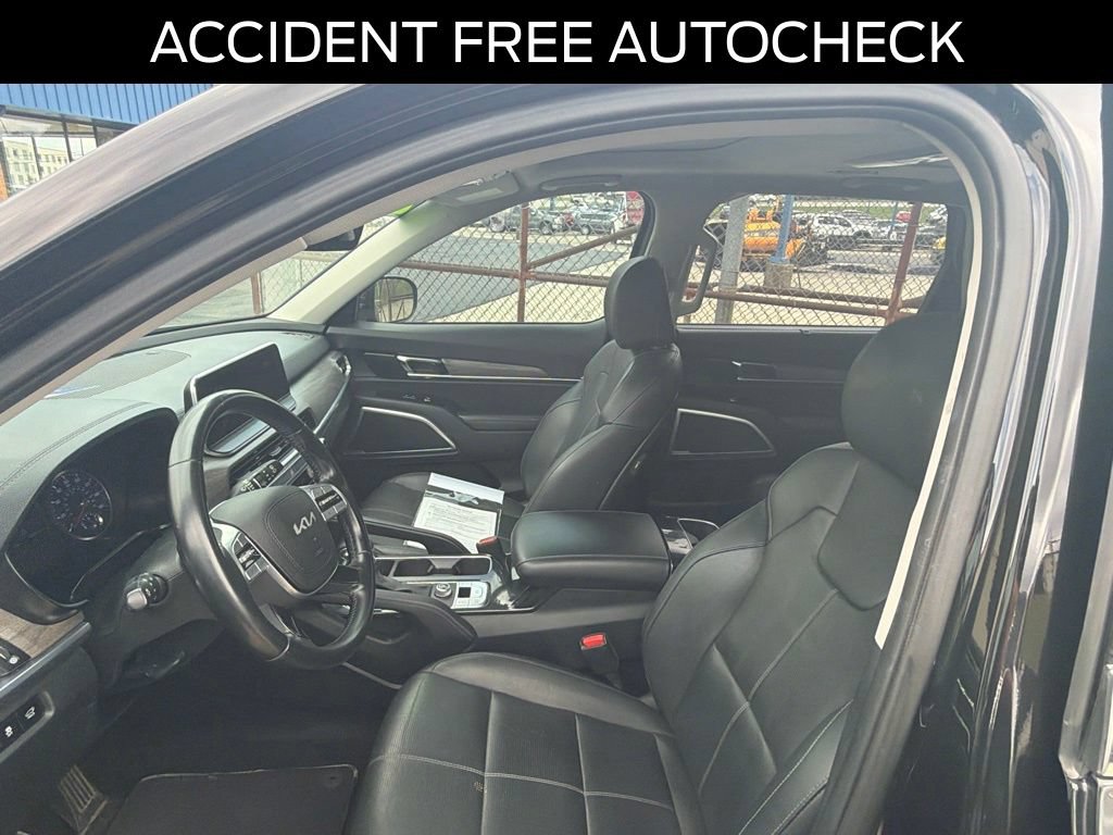 Used 2022 Kia Telluride EX FWD image 13