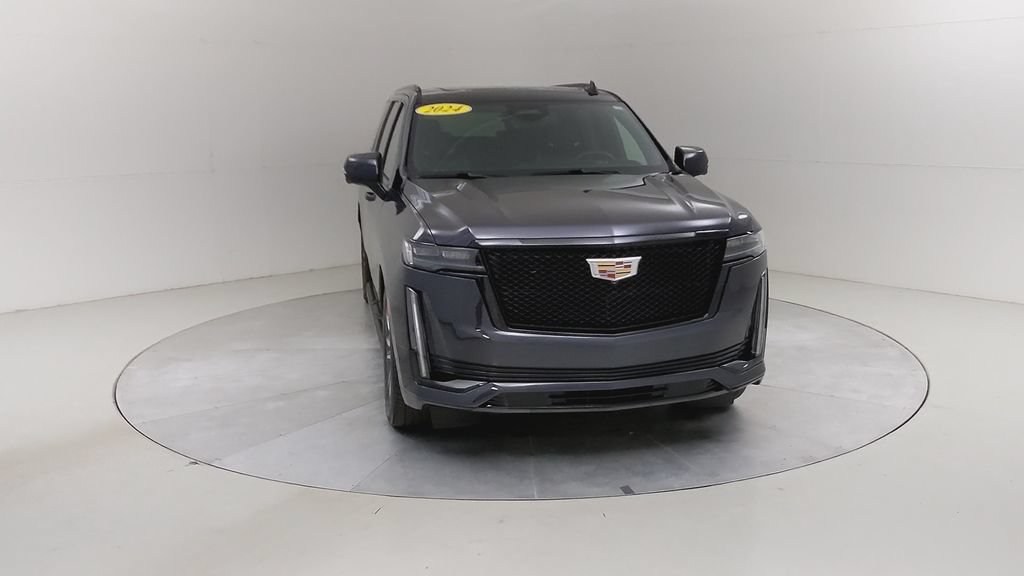Used 2024 Cadillac Escalade ESV Sport w/ Touring Package AWD/4WD image 11