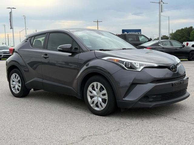 Used 2019 Toyota C-HR LE image 8