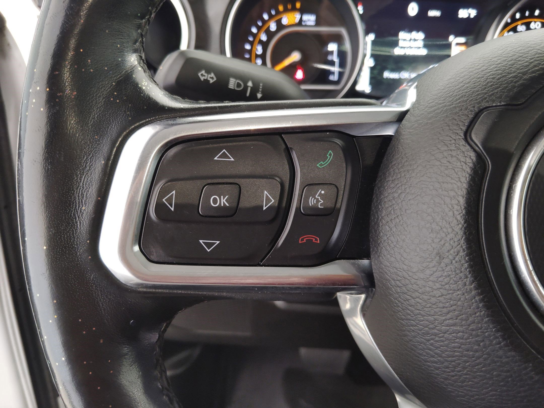 Used 2019 Jeep Wrangler Unlimited Sahara image 16