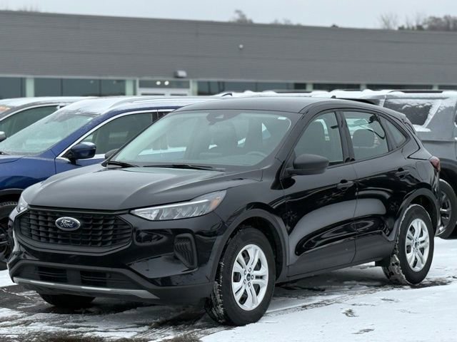 Certified 2023 Ford Escape AWD image 3