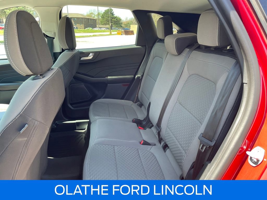 Certified 2021 Ford Escape SE image 28