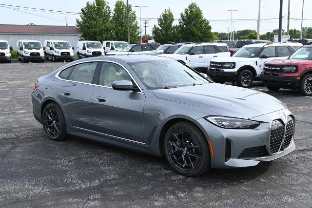 Used 2022 BMW i4 eDrive40 w/ Premium Package RWD image 7