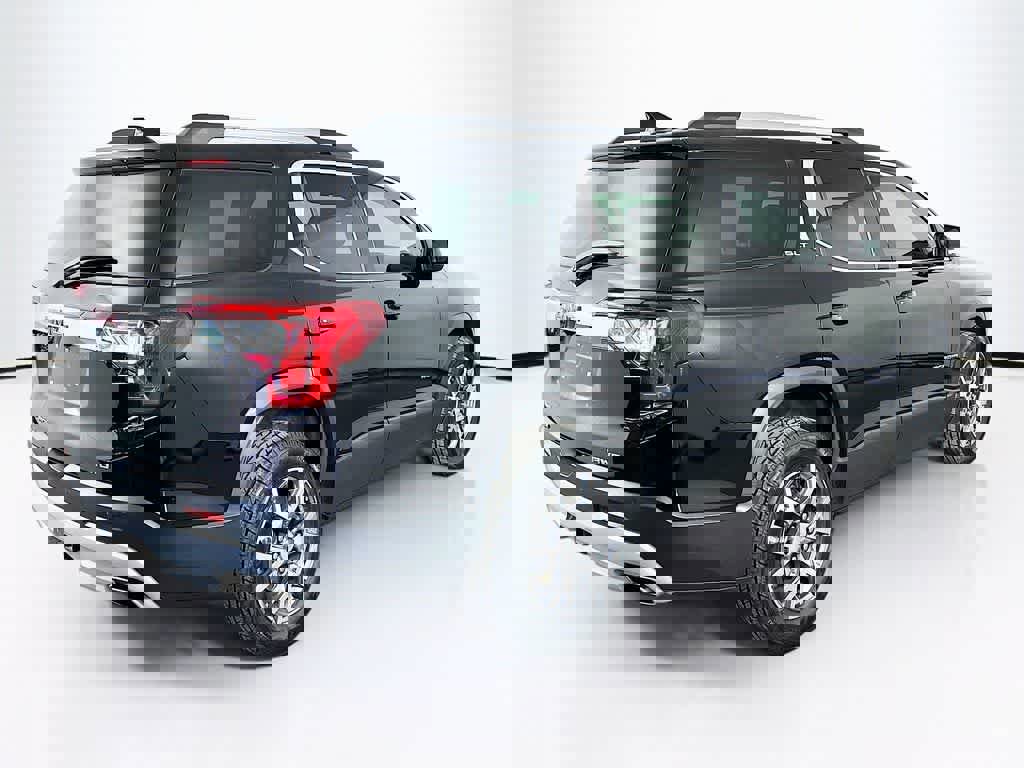 Used 2023 GMC Acadia SLT w/ Preferred Package image 5