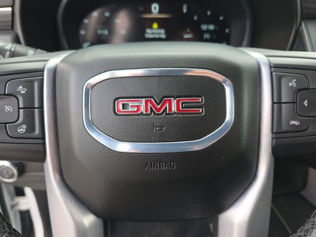 Used 2024 GMC Yukon XL SLT w/ SLT Luxury Package AWD/4WD image 12