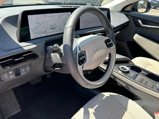 Used 2024 Kia EV6 Wind AWD/4WD image 17