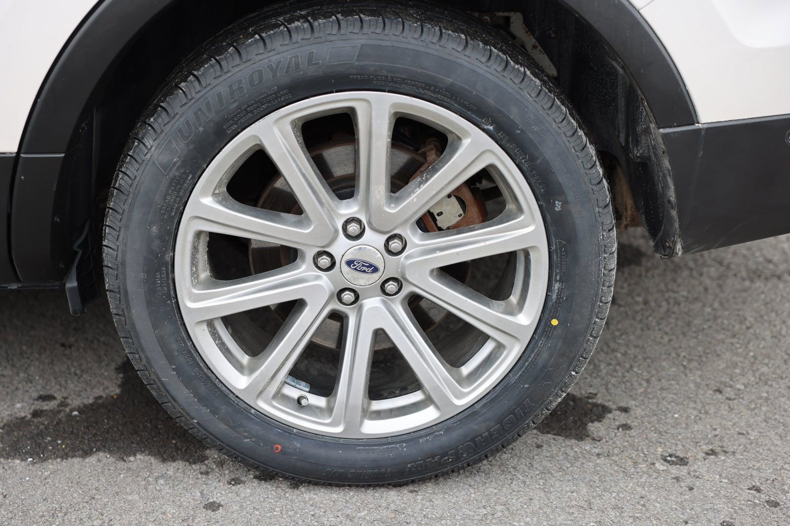 Certified 2017 Ford Explorer Limited w/ Equipment Group 301A image 28