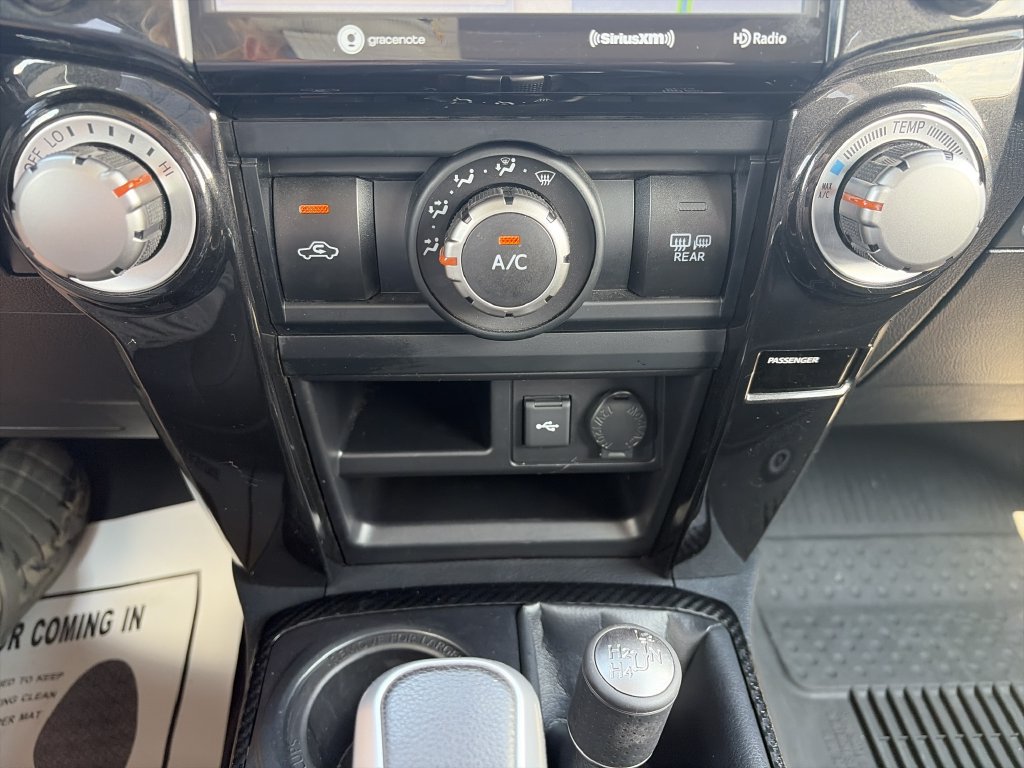 Used 2024 Toyota 4Runner TRD Off-Road Premium w/ Moonroof Package AWD/4WD image 24