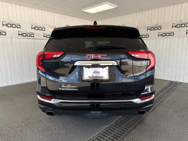 Used 2020 GMC Terrain Denali w/ Denali Premium Package FWD image 8