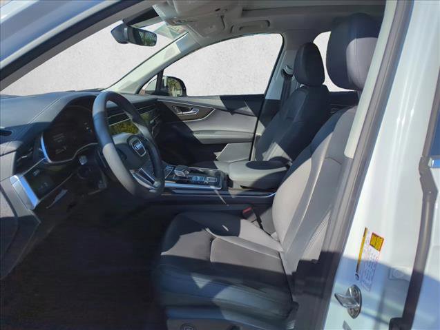 Used 2023 Audi Q7 2.0T Premium Plus w/ Premium Plus Package image 16