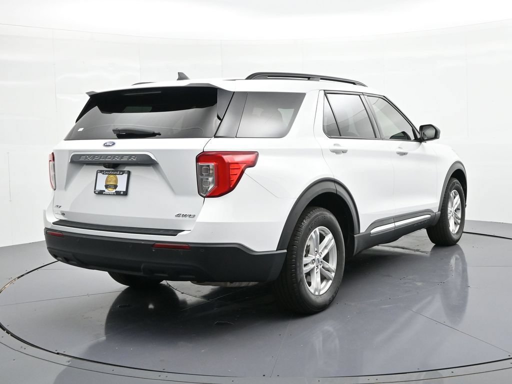 Certified 2022 Ford Explorer XLT AWD/4WD image 6