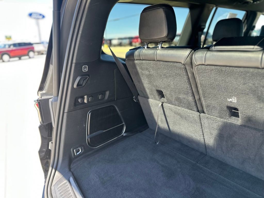 Used 2024 Jeep Wagoneer Series II w/ Flexible Seating Group image 43