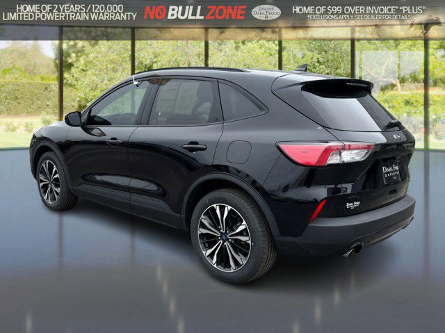 Certified 2022 Ford Escape SEL w/ SEL Stealth AWD Package image 3
