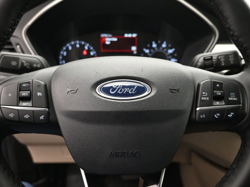 Certified 2022 Ford Escape SE w/ Convenience Package FWD image 12