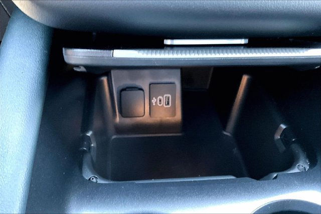Certified 2025 Ford Explorer ST AWD/4WD image 16