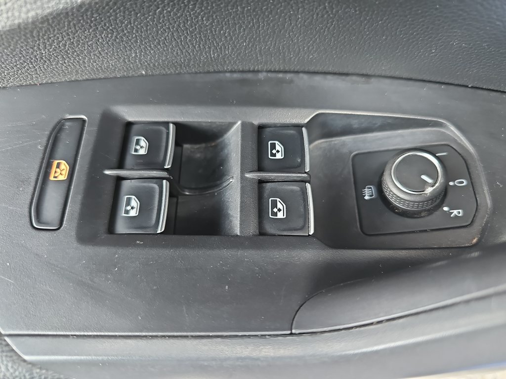 Used 2024 Volkswagen Jetta SE FWD image 26