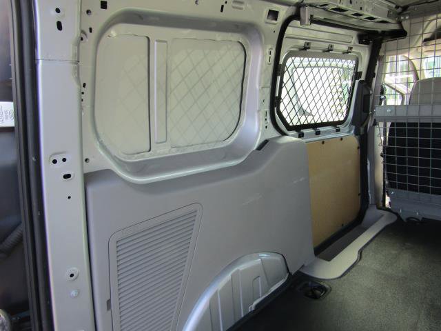 Certified 2022 Ford Transit Connect XLT image 16