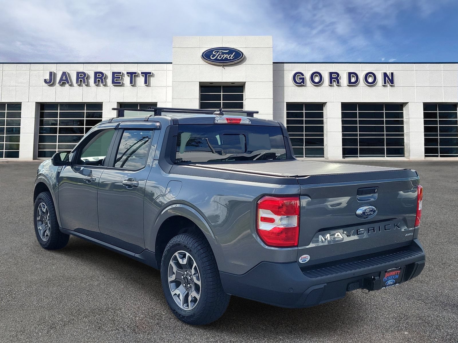 Certified 2024 Ford Maverick Lariat w/ 4K Tow Package AWD/4WD image 3