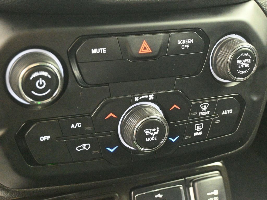 Used 2019 Jeep Renegade Latitude image 43