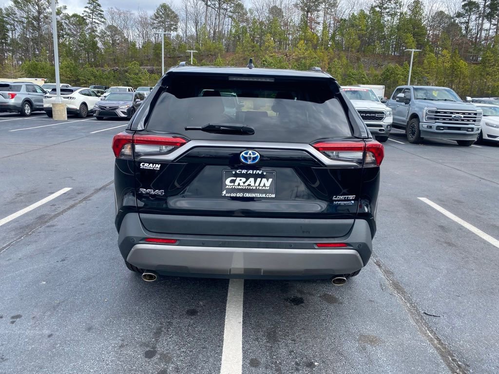 Used 2023 Toyota RAV4 Limited image 4