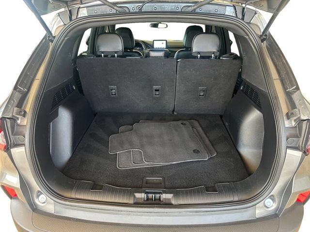 Certified 2025 Ford Escape ST-Line AWD/4WD image 19