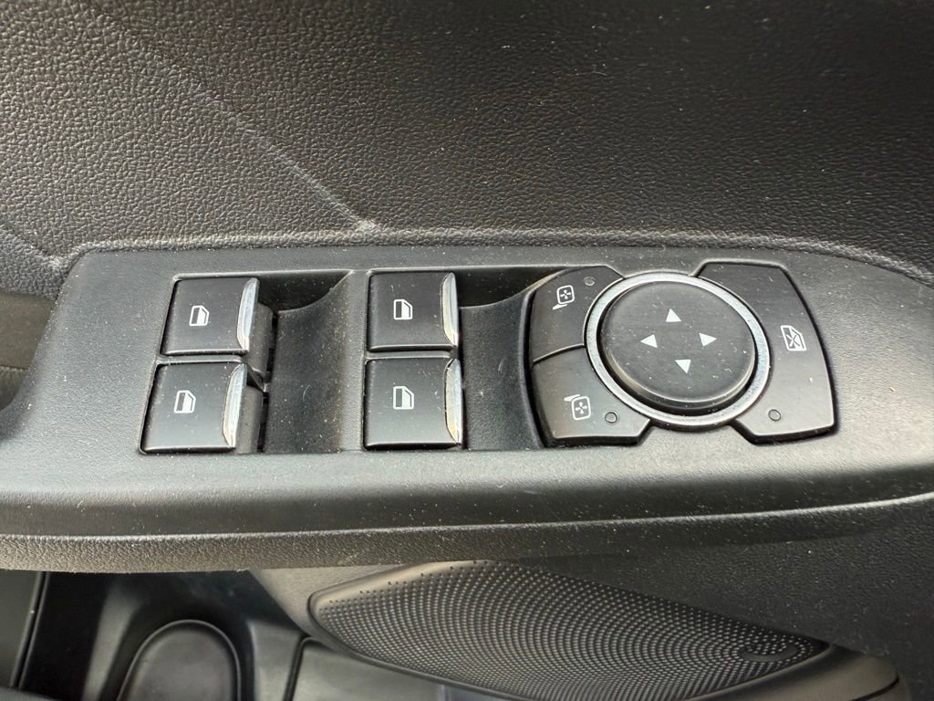 Certified 2022 Ford Escape Titanium w/ Class II Trailer Tow Package image 22