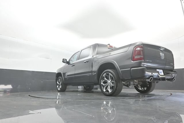 Used 2022 RAM 1500 Limited w/ Body Color Bumper Group AWD/4WD image 39