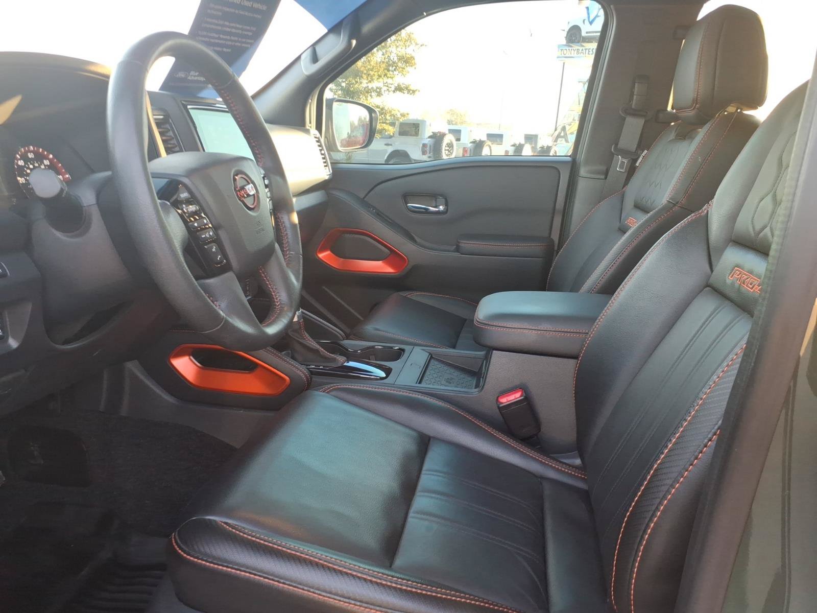 Used 2023 Nissan Frontier PRO-4X w/ Pro-4X Premium Package AWD/4WD image 10