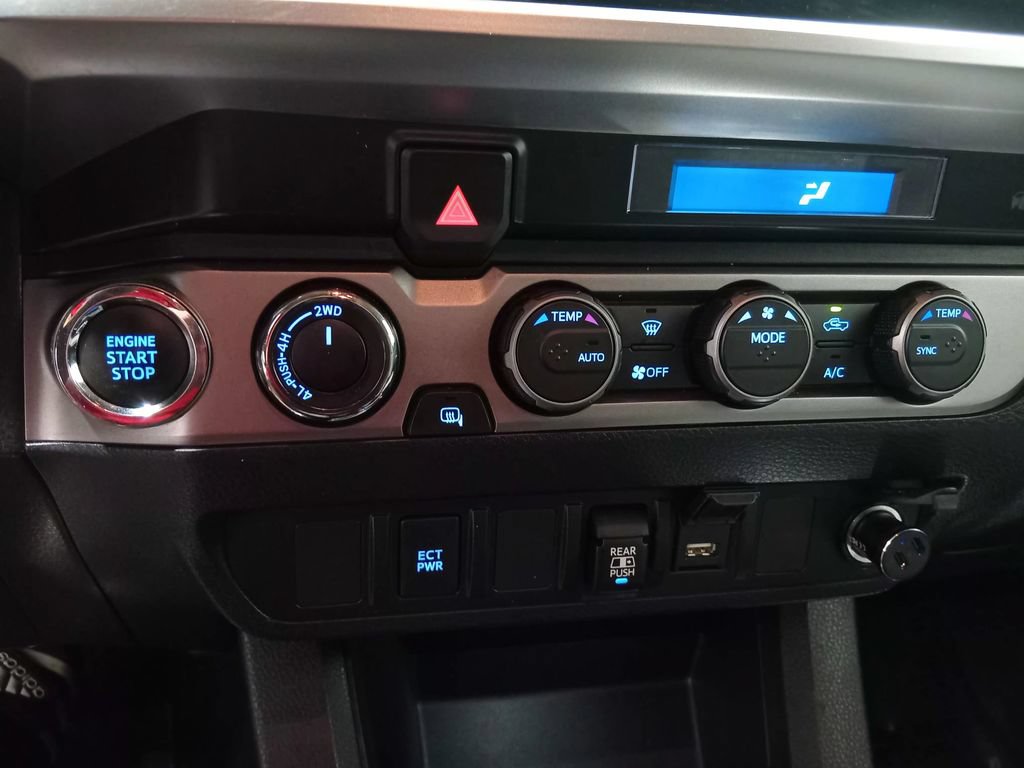 Used 2023 Toyota Tacoma SR5 AWD/4WD image 21