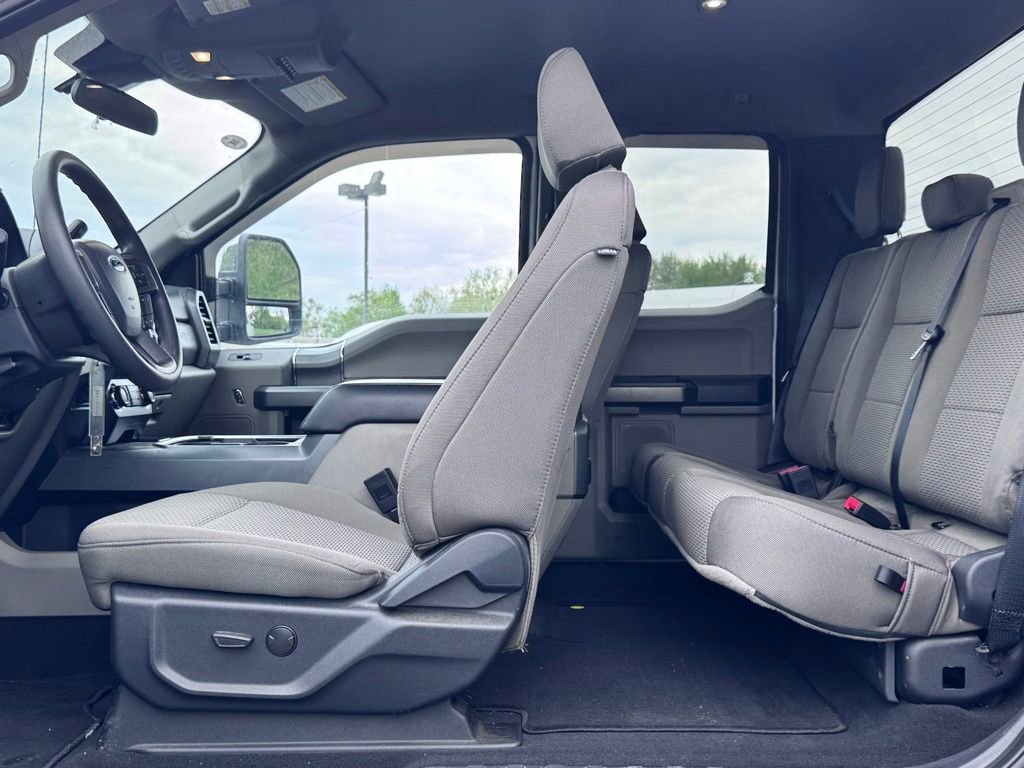 Certified 2022 Ford F350 XLT w/ XLT Premium Package AWD/4WD image 16