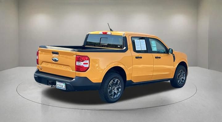 Certified 2022 Ford Maverick XLT w/ XLT Luxury Package FWD image 5
