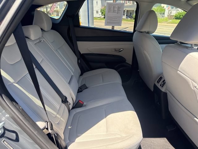 Used 2025 Hyundai Tucson SEL AWD/4WD image 32