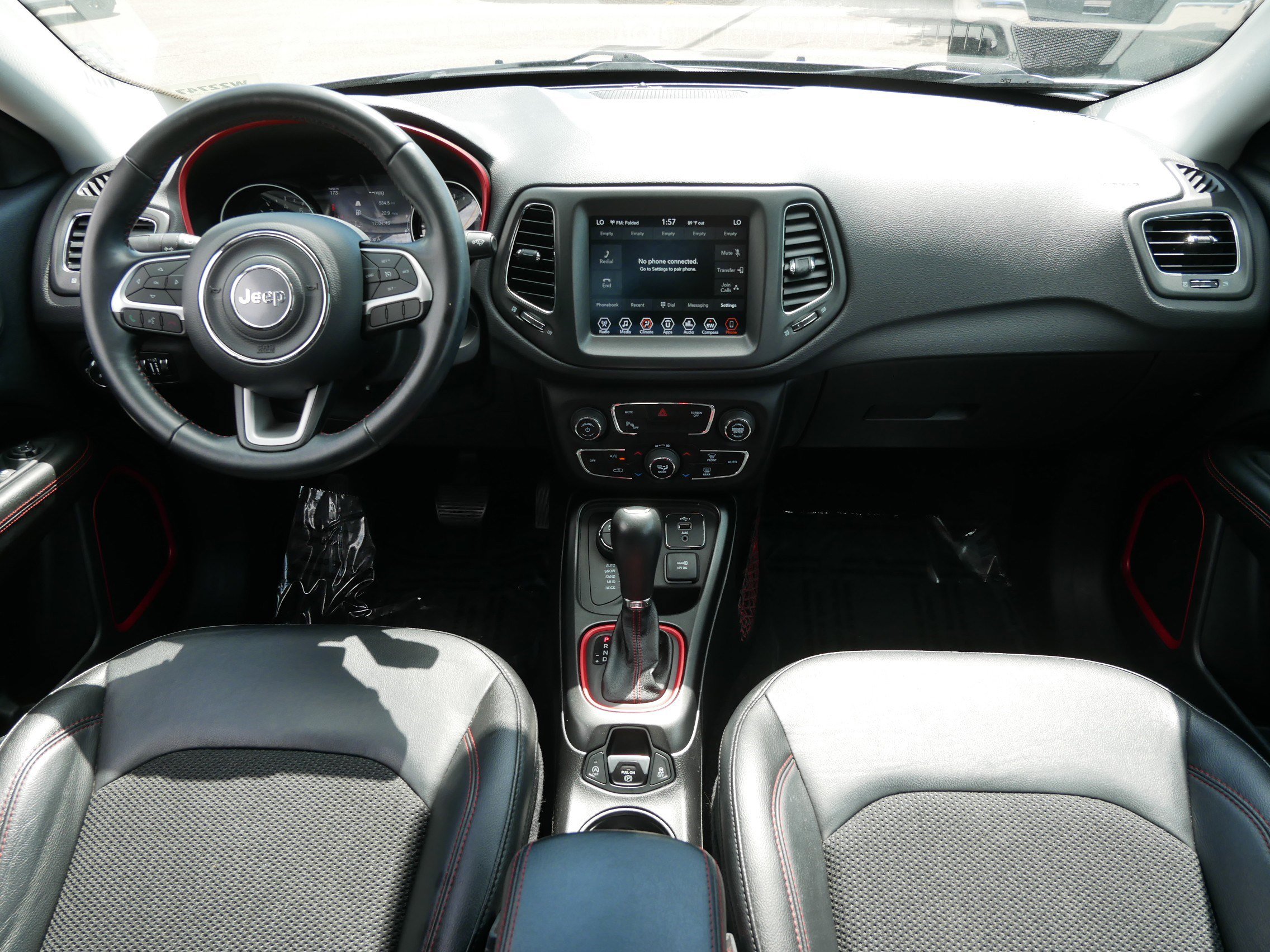 Used 2019 Jeep Compass Trailhawk w/ Safety & Security Group AWD/4WD image 10