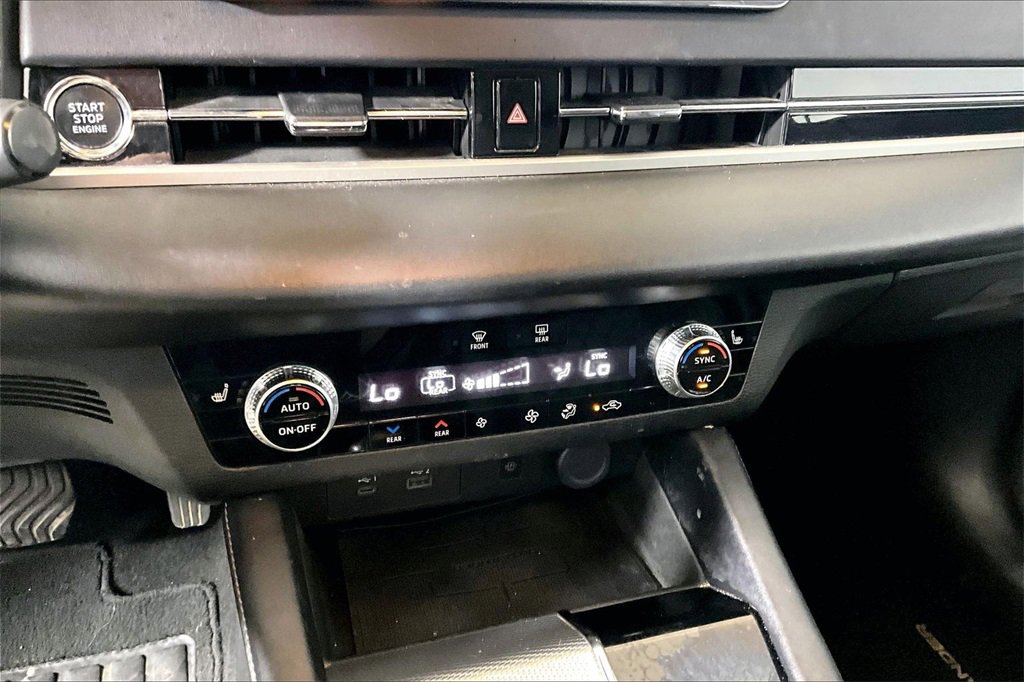 Used 2022 Mitsubishi Outlander SEL image 26