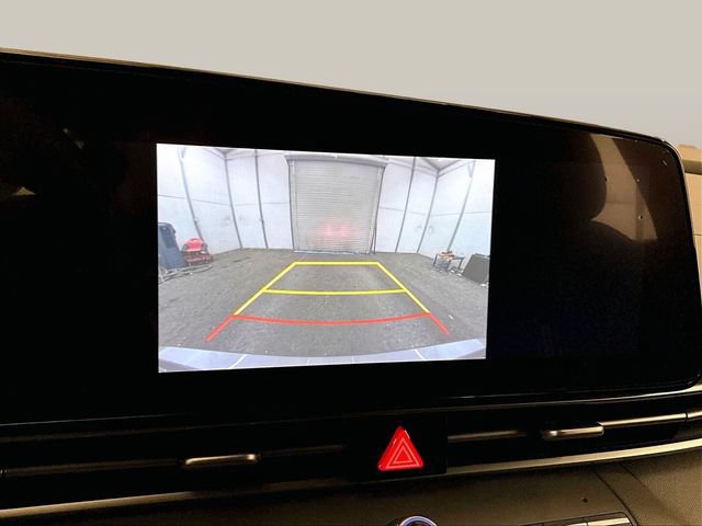 Used 2023 Hyundai Elantra SEL w/ Convenience Package FWD image 20