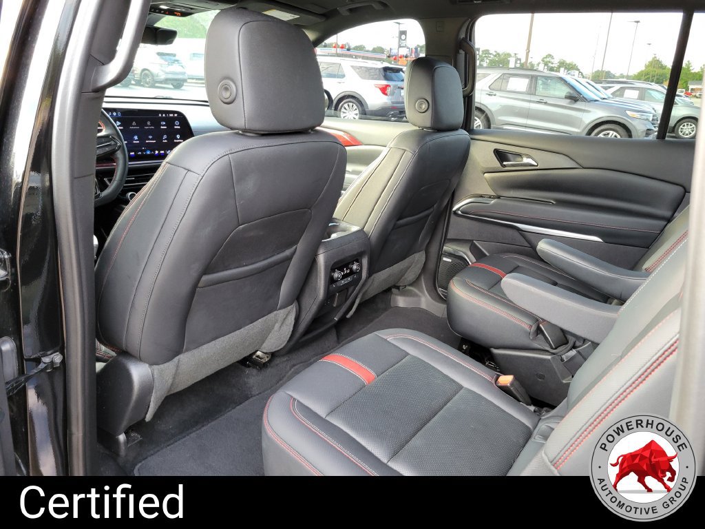 Used 2024 Chevrolet Traverse RS AWD/4WD image 16