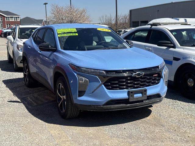 Used 2024 Chevrolet Trax RS w/ Driver Confidence Package image 3