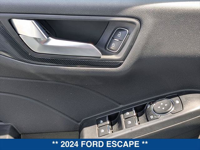 Certified 2024 Ford Escape ST-Line w/ Tech Pack #1 FWD image 11